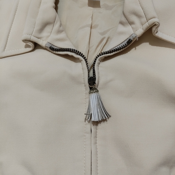 Versace Women's Beige Full Zip Wool Jacket Wrstern - Picture 2 of 12